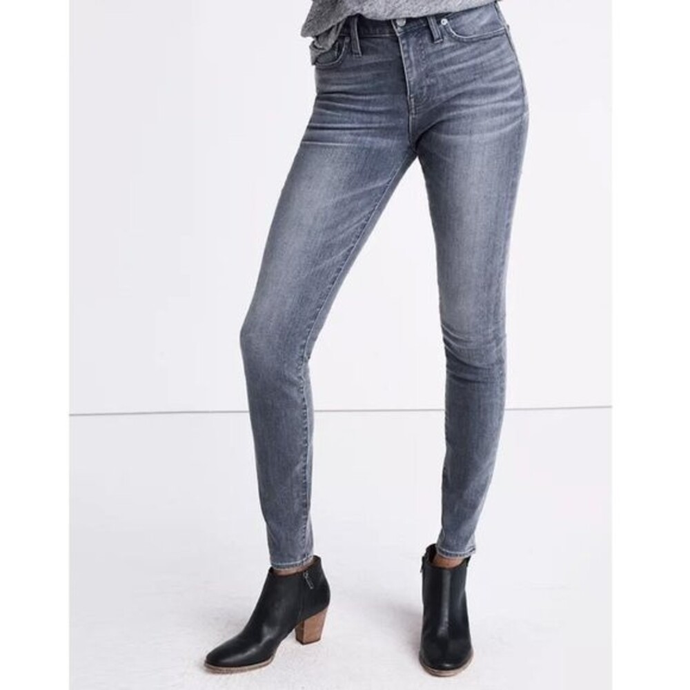 Madewell 9" High-Riser Skinny Skinny Jeans in Shaw Wash Size 28 Denim Casual